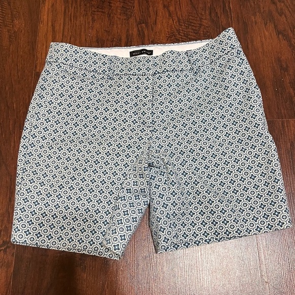 Tommy Hilfiger, Chase54, Willi Smith. Lot of 3 size 6 shorts. Perfect for Summer - Picture 8 of 16